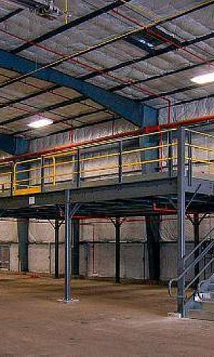 Mezanino comercial Mezanino comercial