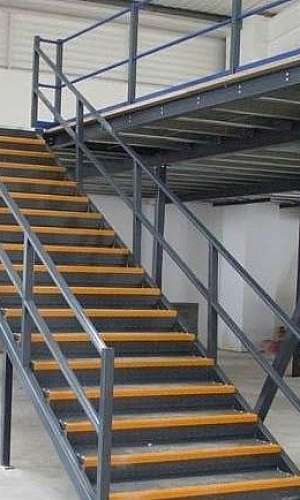 Mezanino industrial metálico Mezanino industrial metálico