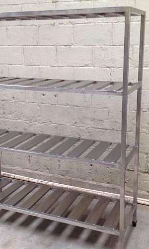 Prateleiras de inox Prateleiras de inox